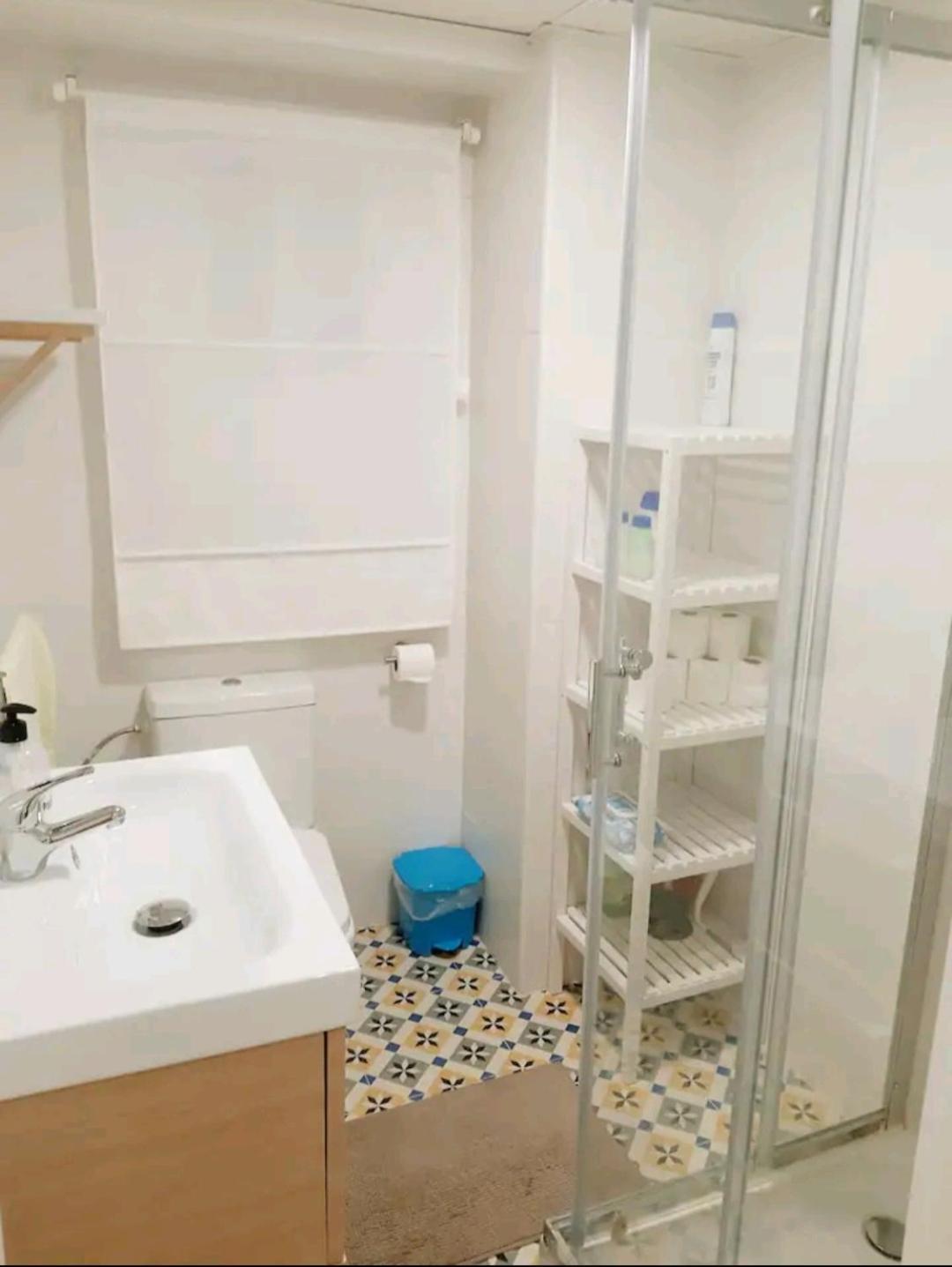 Apartment Centrico En Con Garaje Gratis. Granada
